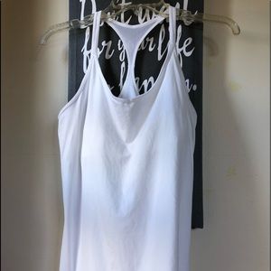 Under Armour: Racer back tank with built in bra